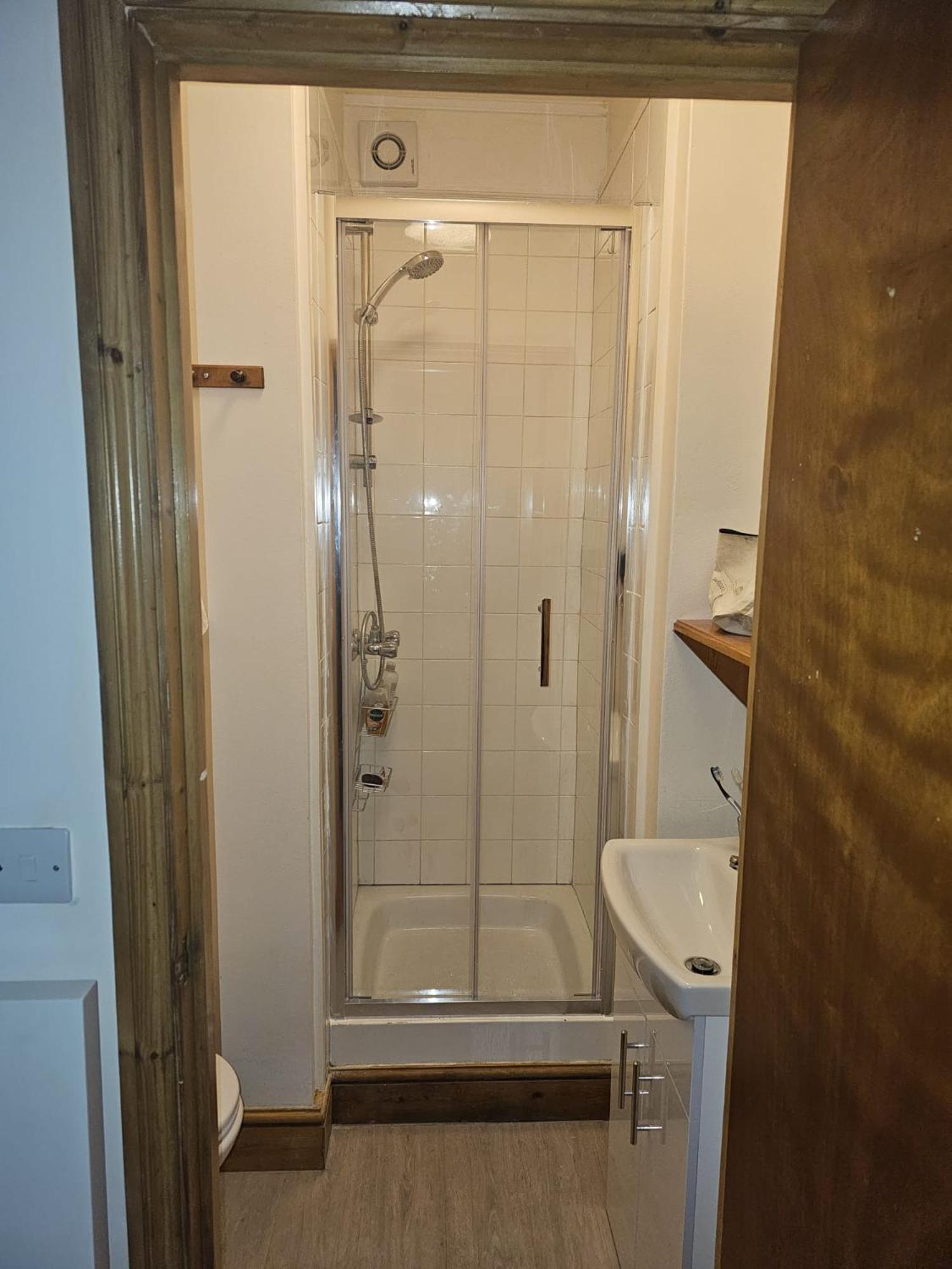 Bright Studio Apartment In A Perfect Location Londres Extérieur photo